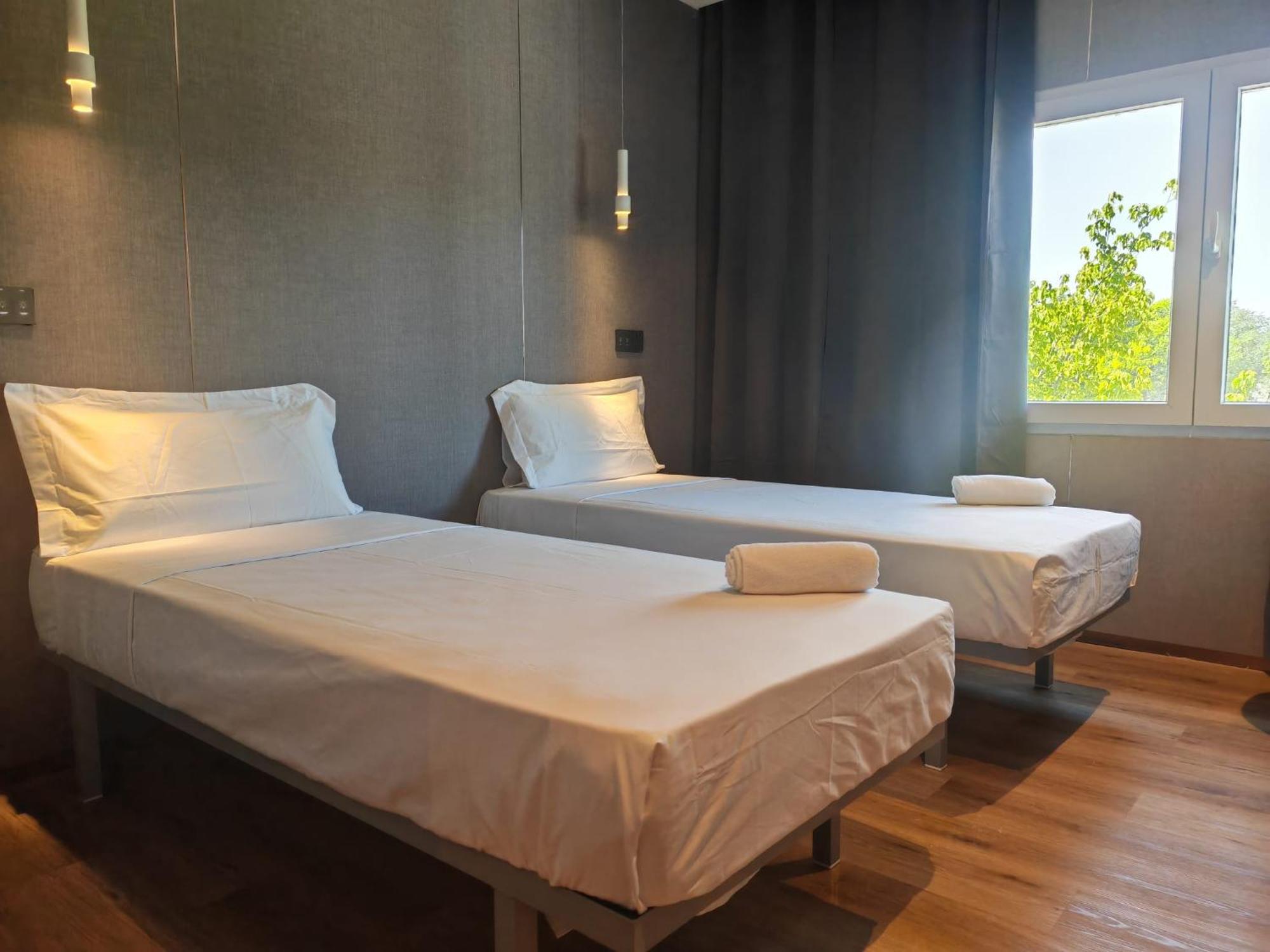 Hotel Golden Алькоркон Экстерьер фото